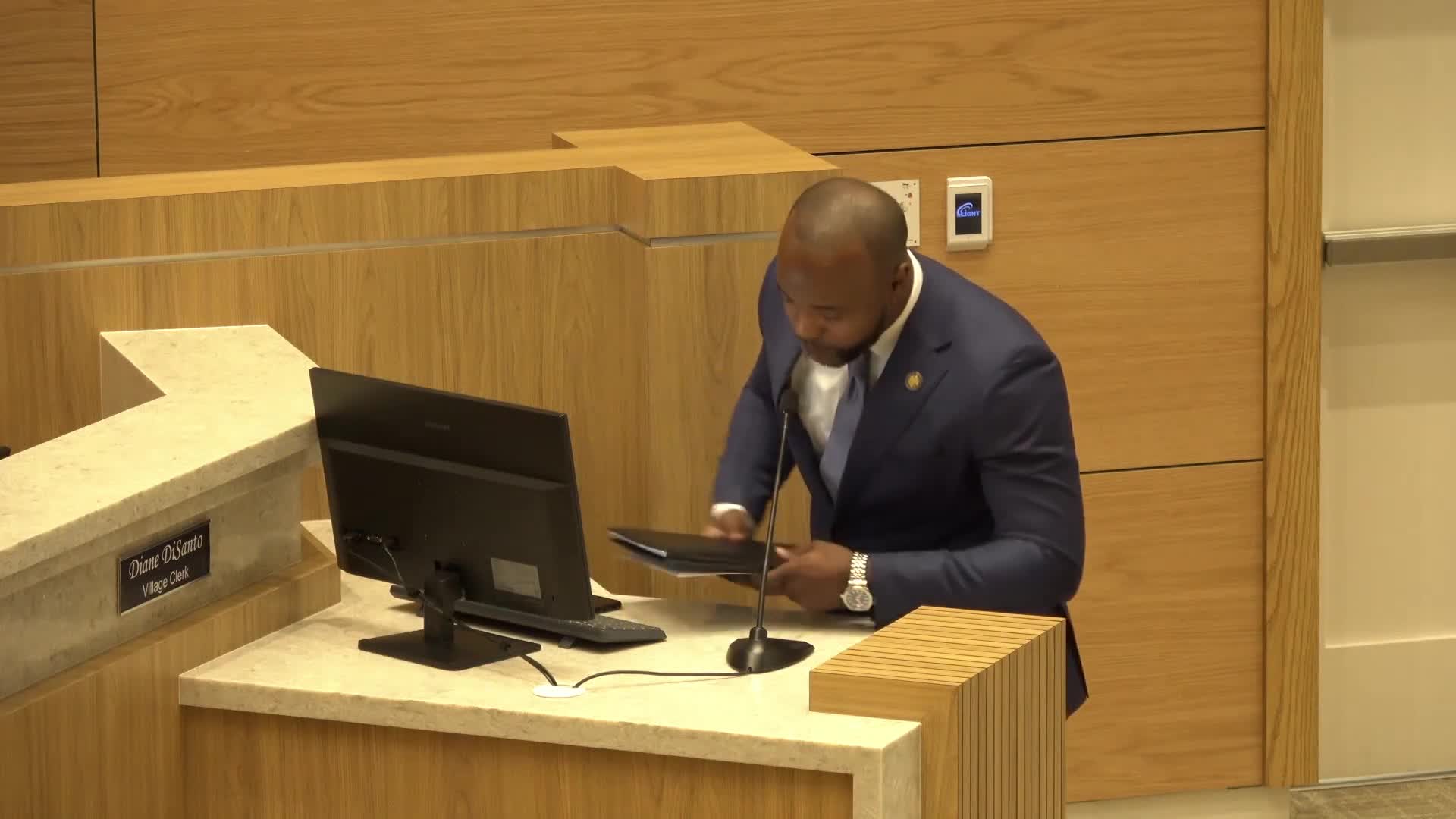 State Rep. Javonte Edmonds briefs Royal Palm Beach on extended legislative session, business tax repeal and homeowner aid