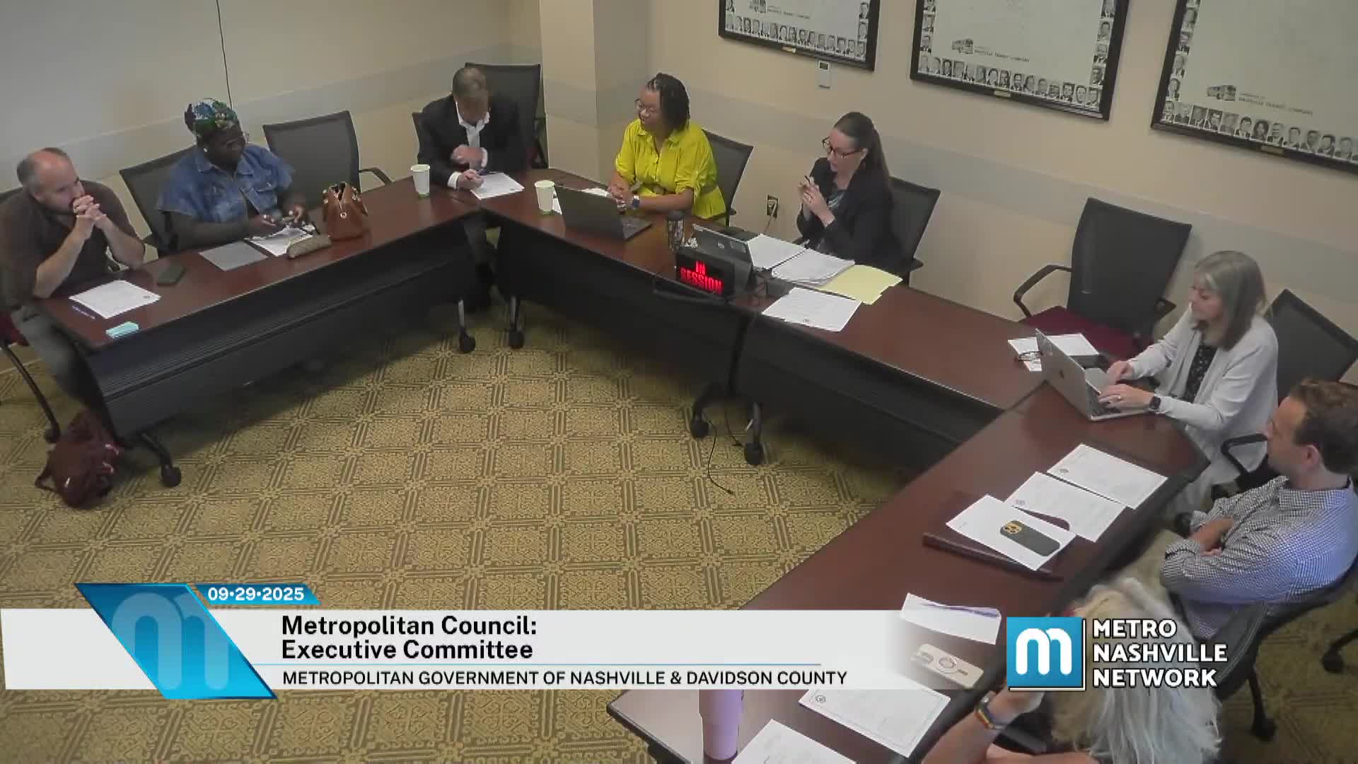 Executive committee urges chairs to finish transition memos, record attendance and coordinate scheduling with staff