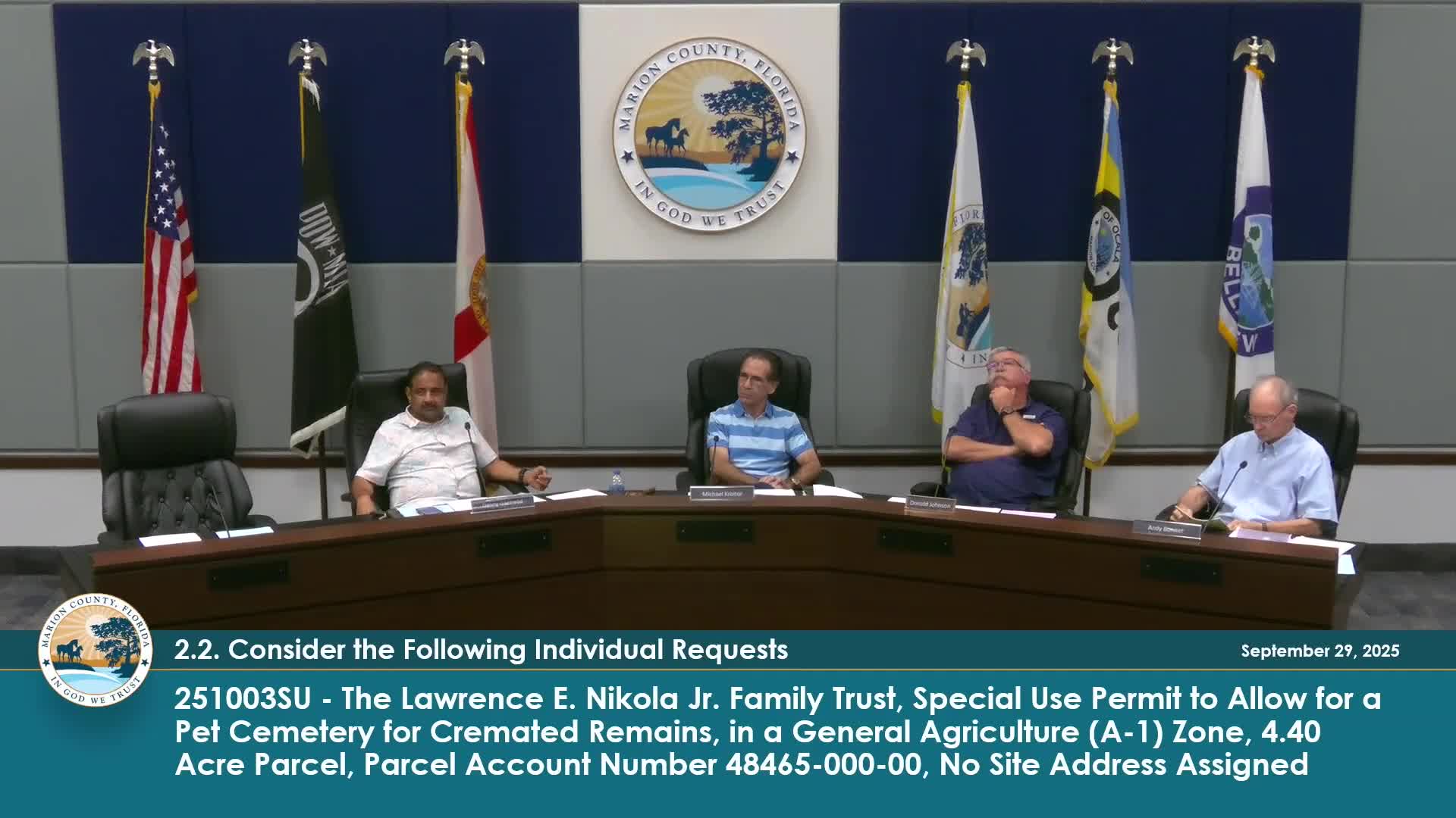 Commission recommends approval for mini-farm special use permit on South Magnolia with conditions; one commissioner votes no