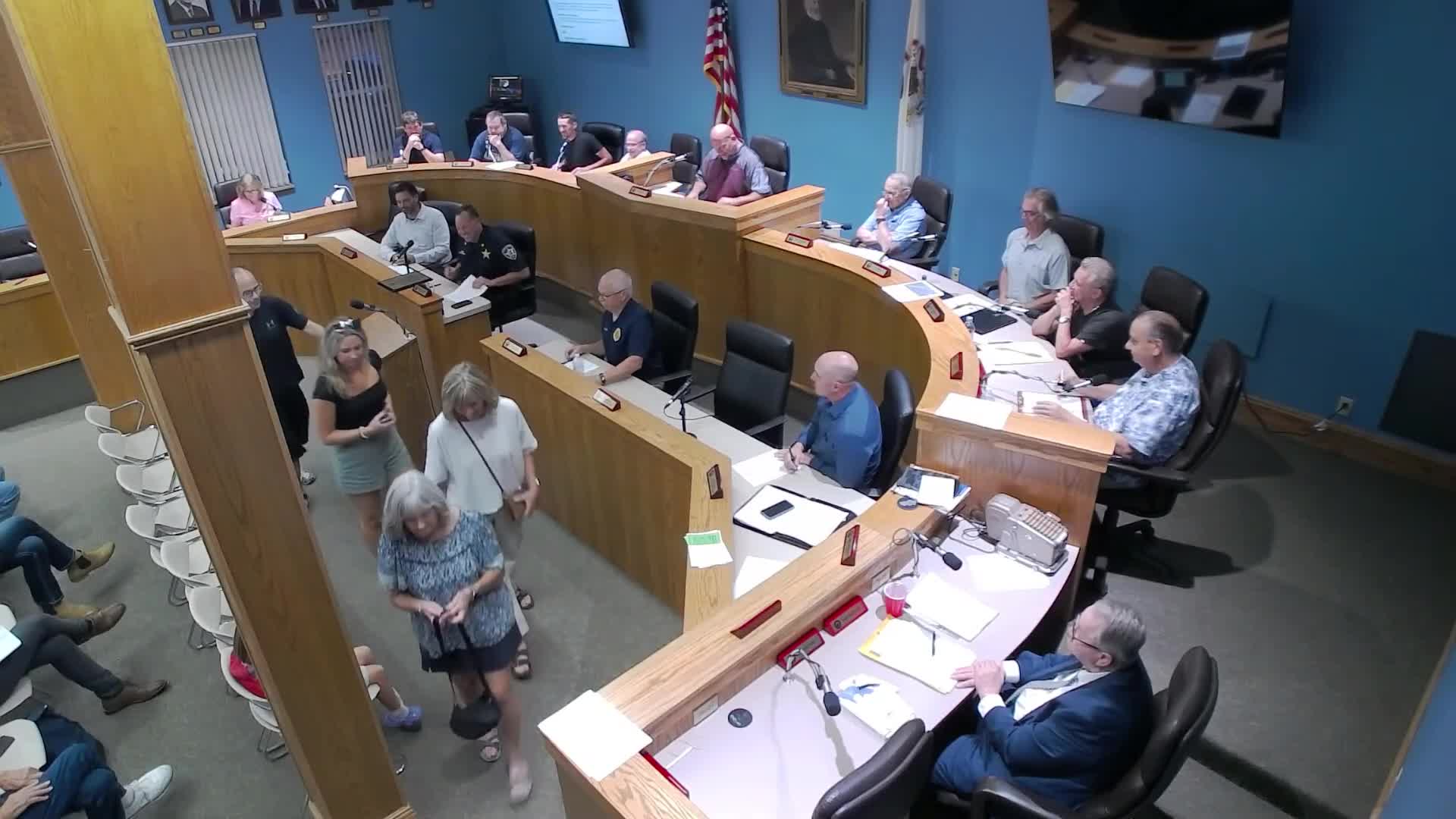 Residents Voice Concerns Over Pollution at Public Meeting