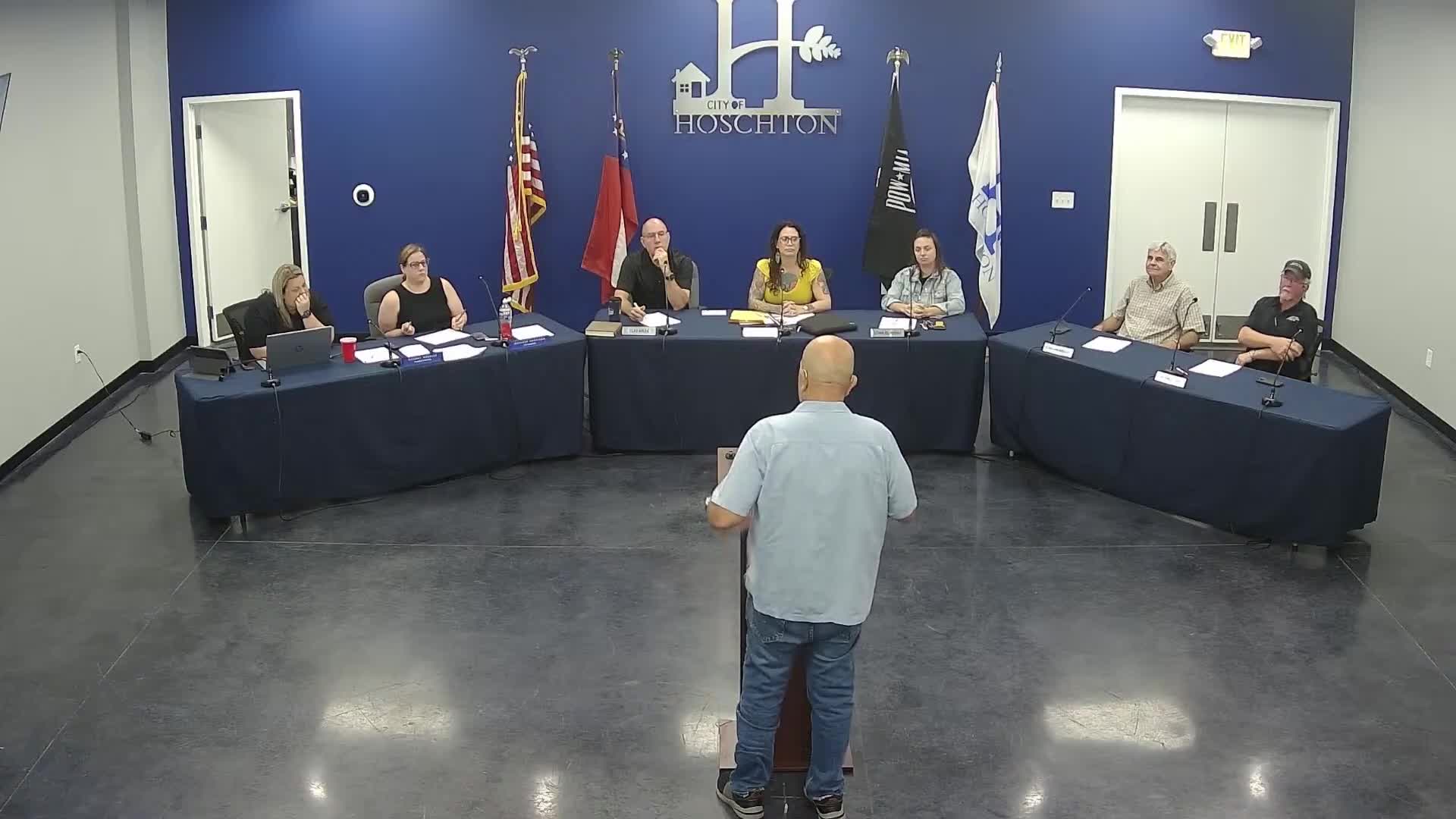 Resident urges DDA to prioritize Larry’s Garage and suggests property swaps; DDA says some parcels are council-level decisions