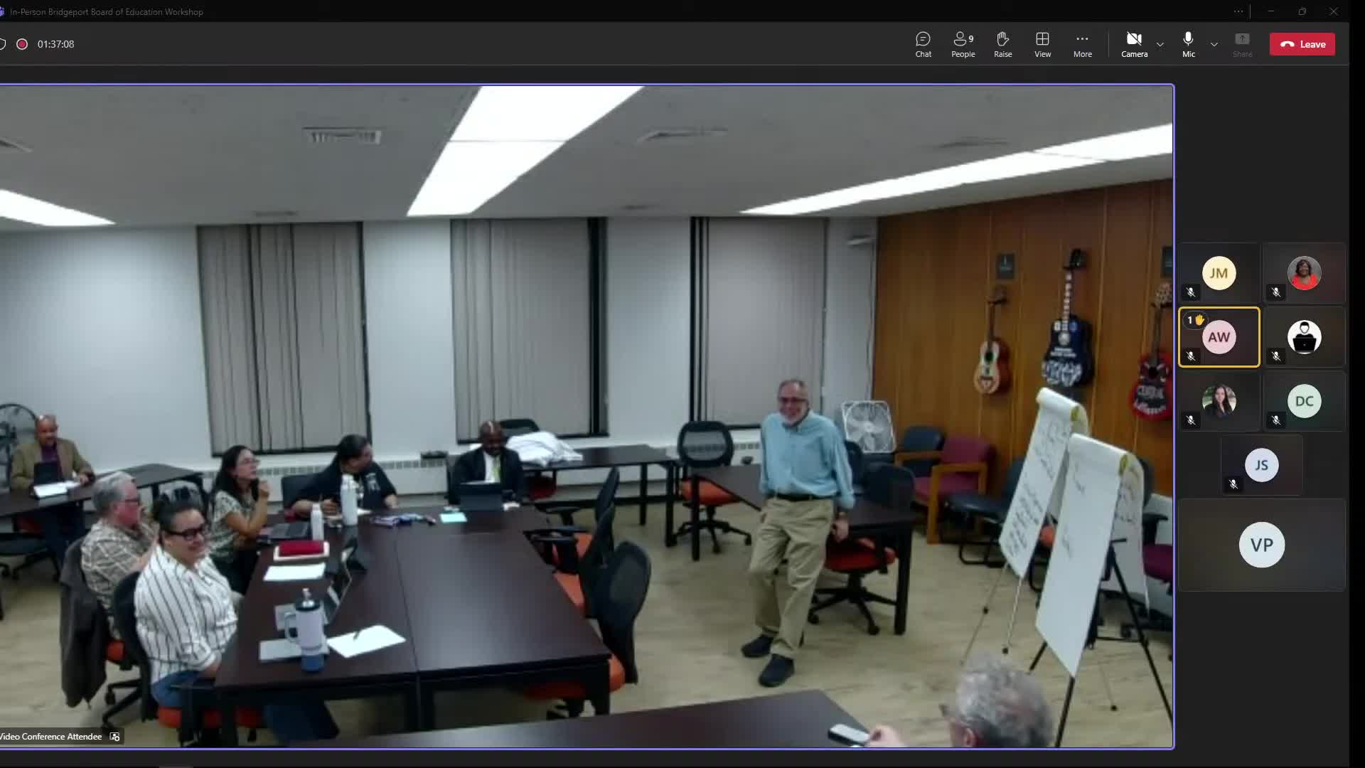 Board Discusses Clarifying Roles Between Administration and Education Oversight