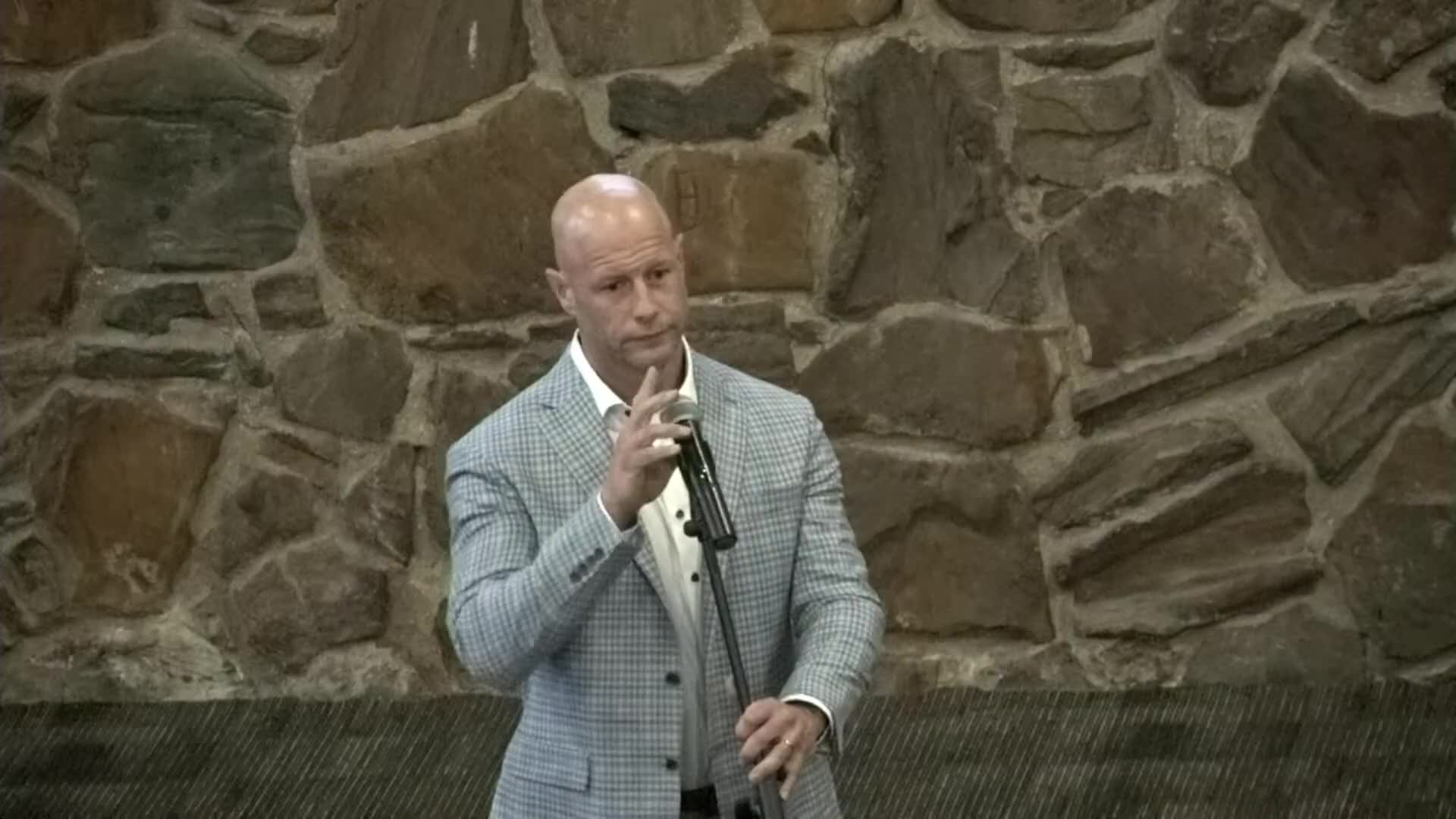 Keller ISD trustees decline to issue RFP for benefits broker after heated debate over self‑insurance