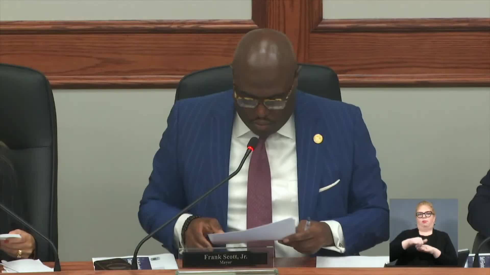 Little Rock adds national cooperatives to procurement list; officials say aim is faster contracting and vendor access