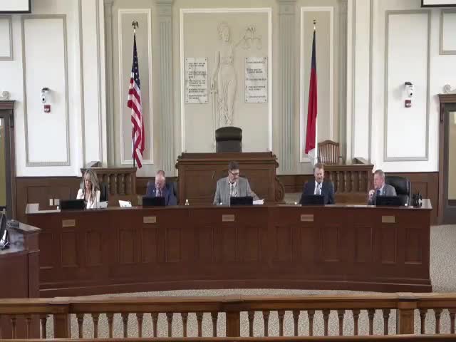 Resident asks Haywood commissioners to ban metal and plastic barrels as dog shelters