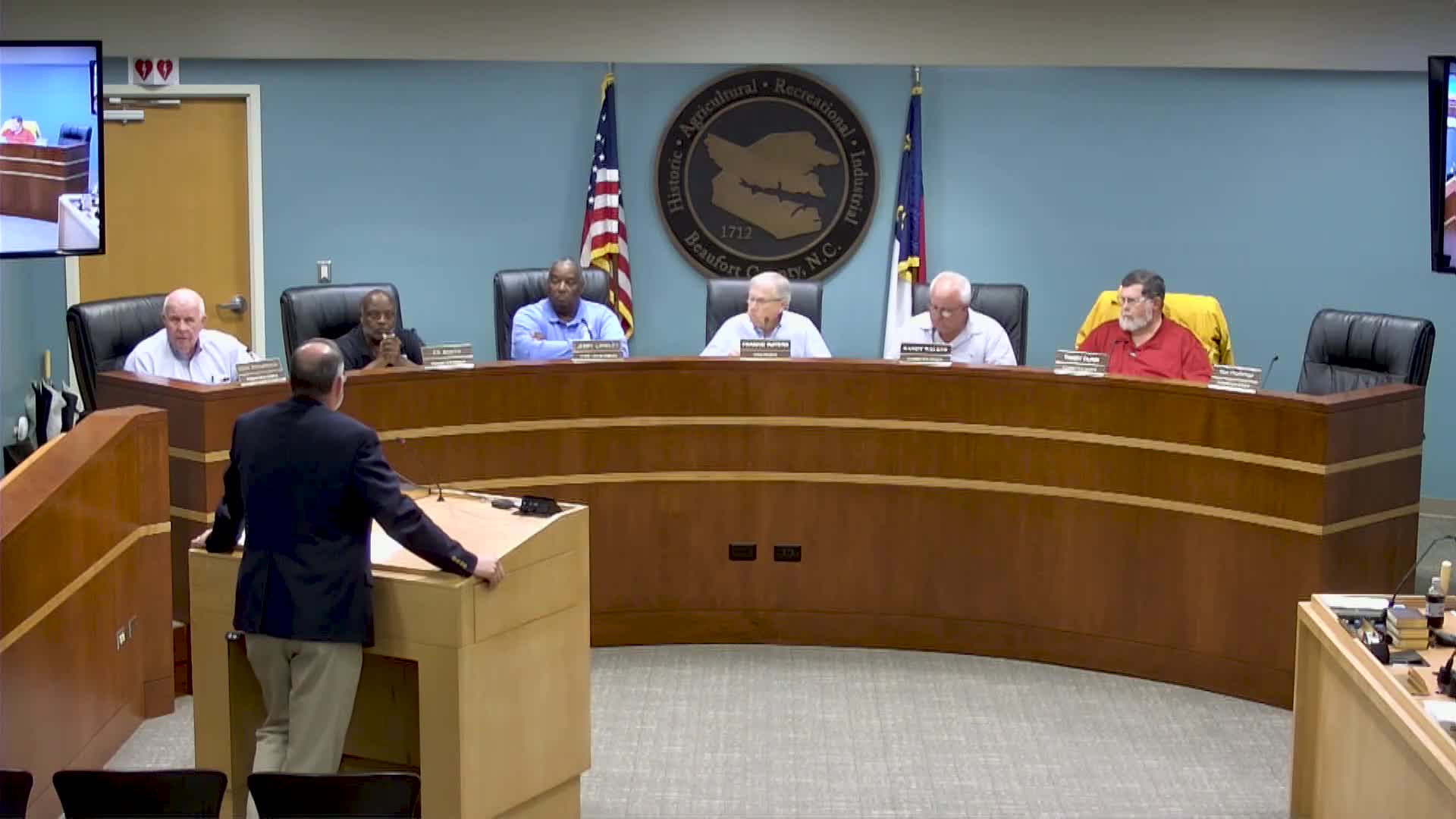 Commissioner calls for forensic audit of Snowden Elementary savings; board approves hiring outside accountant