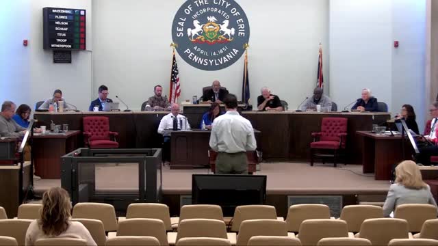 Developer presents 61-unit "missing middle" project for West Bayfront; planning commissions recommend approval