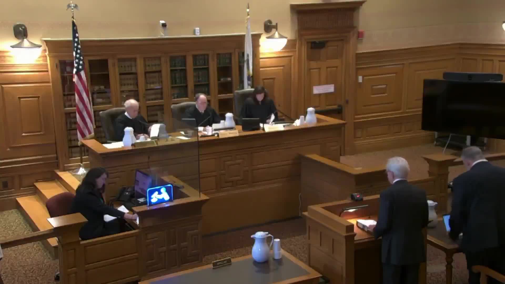 Appeals court hears dispute over street stop, search of jacket and whether statements are fruits of an unlawful search