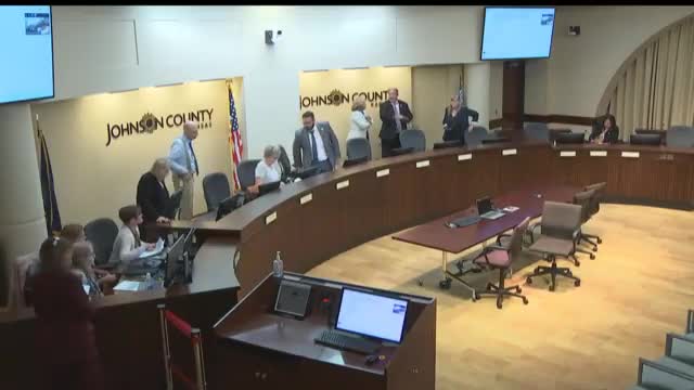 Commissioner Hansler calls executive session for personnel evaluation at 03:20 PM