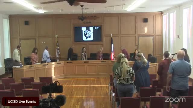 Uvalde CISD receives a C on TEA FIRST report; board holds required public hearing