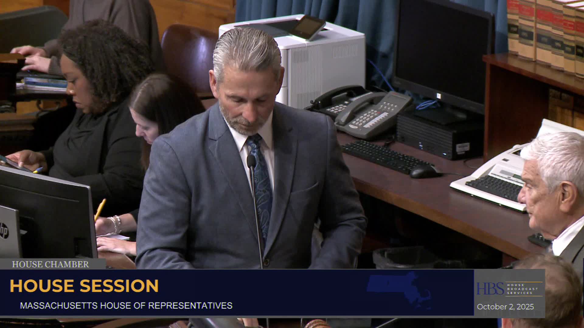 House advances several local and personnel bills to third reading or engrossing