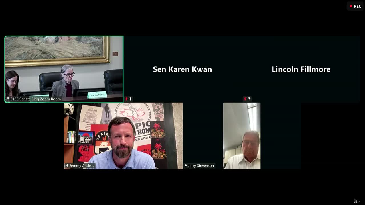 Committee unanimously recommends Robert Goldberg for Board of State History