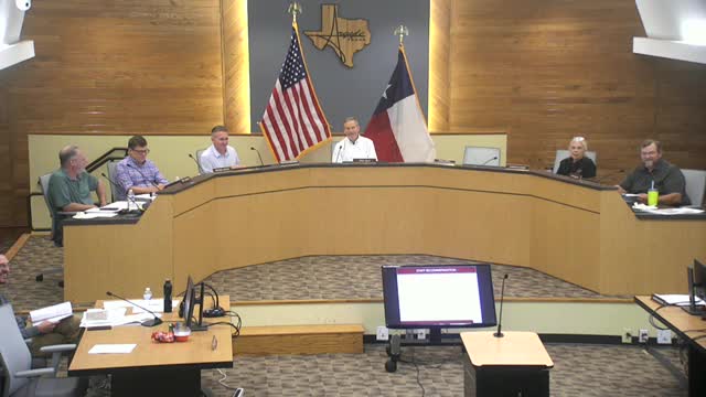 Town staff outlines concurrent small-area plans for I‑35W corridor and town center; study to inform zoning overlay and thoroughfare updates