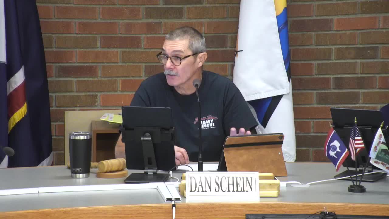 Committee Suggests Minimum 30 Parking Spaces Amid Design Concerns