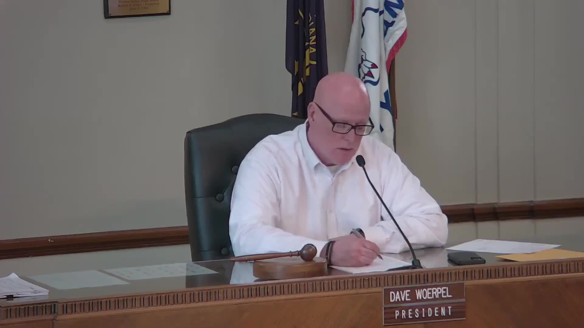 Hammond capital improvement board approves engineering contracts, change orders for streets, bridge and plaza work