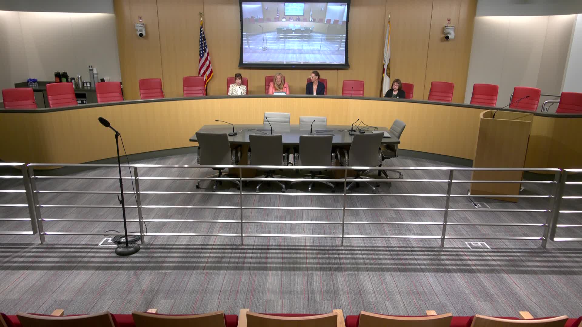 California Senate panel hears national models, splits on whether nonveterinarians should expand animal care roles