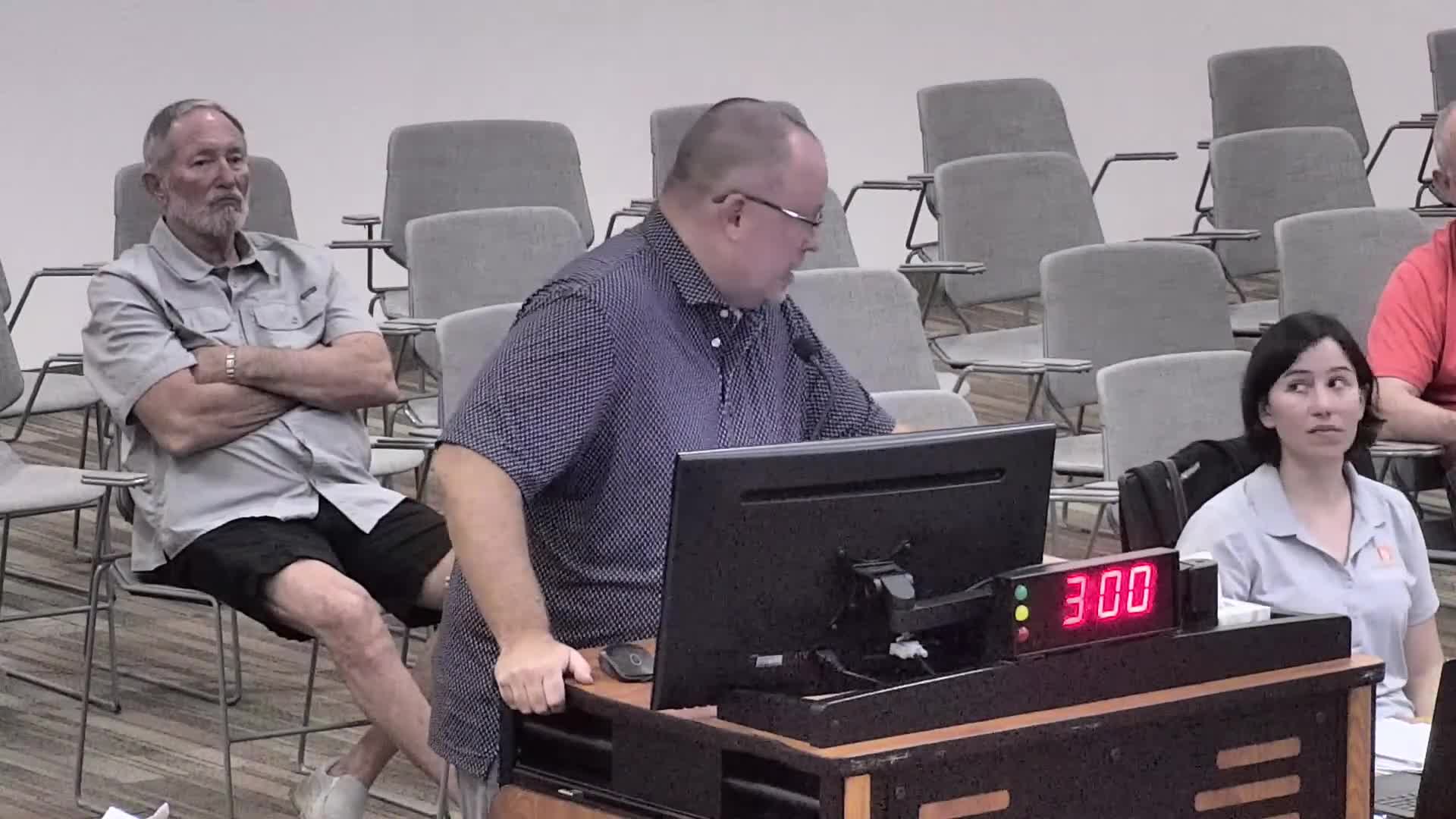 Staff advances landscape‑code review and schedules Hunt Highway/Attaway work session; up to 13 final plats expected in October