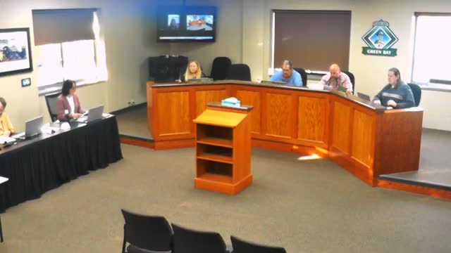 Committee refers request for flashing crosswalk beacons at Bay Highlands to staff for study