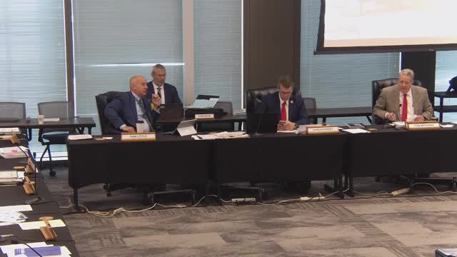 Committee approves lists of nominees for School Land Board and TRS appointments to forward to governor