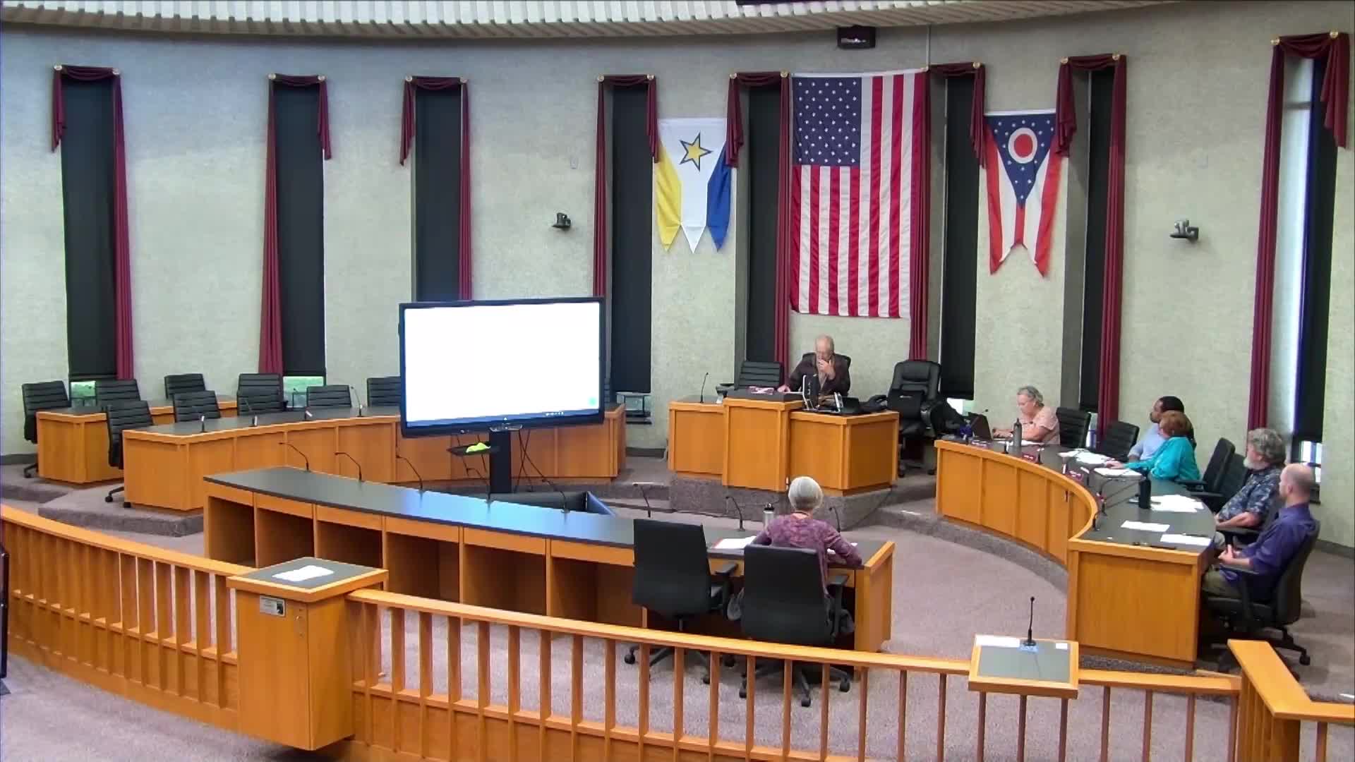 Commissioners report on native-tree conference; speakers flagged nursery supply issues and cautioned against rigid native-only mandates