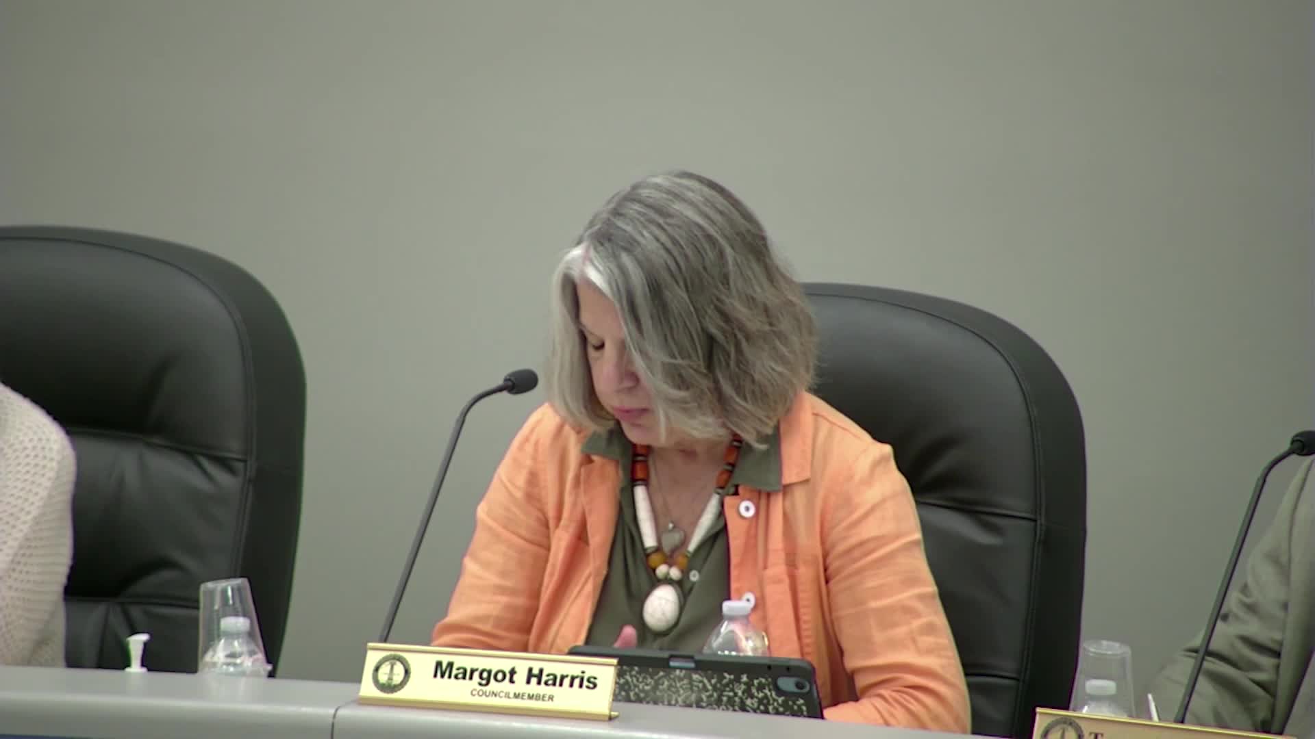 Edison council discusses one-way conversion, new speed-hump designs and enforcement for ATVs and dirt bikes