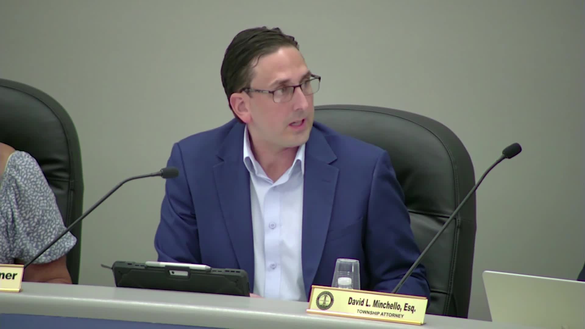 Edison Council Introduces Water and Sewer Bond Ordinances; Councilors Press for Timelines on Sewer Inspections