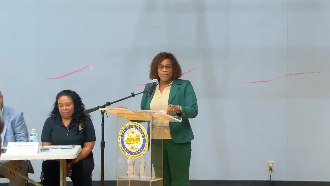 District B Community Forum Focuses on Local Issues and Development Opportunities