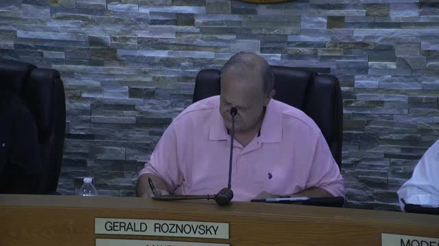 Lake Jackson residents press council over stalled Sleepy Hollow road repairs, ask for traffic study and safety measures