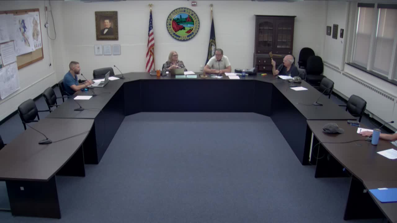 Hooksett Council Votes Against Allowing Horses on Local Trails Amid Concerns