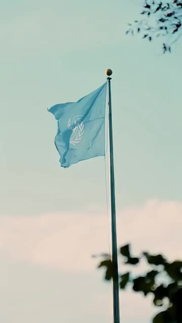 Unidentified speaker says world leaders sought President Donald Trump and hails U.S. strength