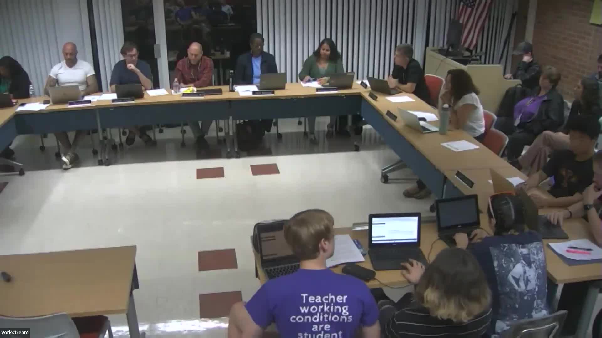 Board creates advisory council to develop climate-action plan; students, staff to be included