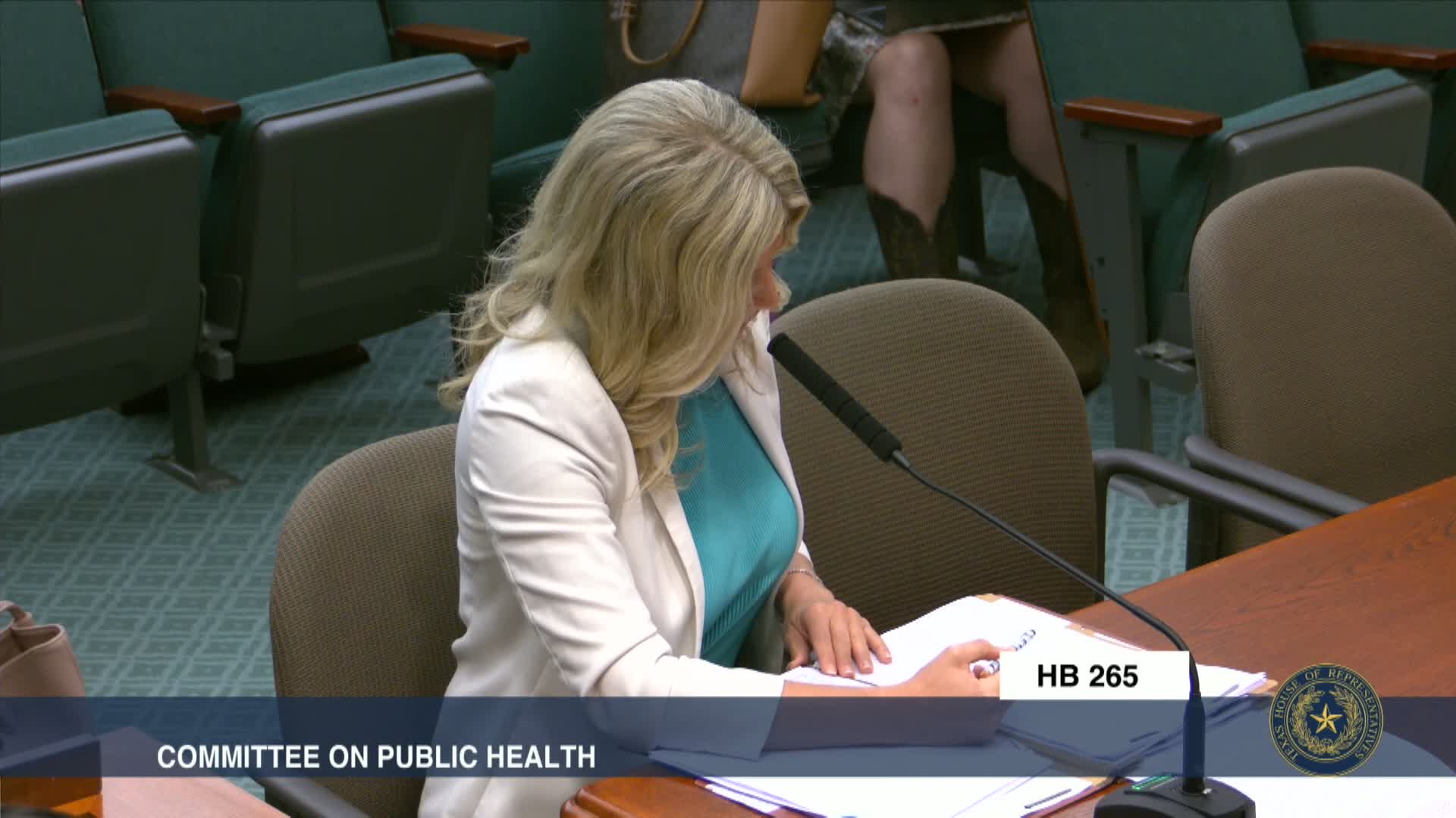 Committee hears contested arguments over bill to let pharmacists dispense ivermectin without prescription; HB 25 left pending