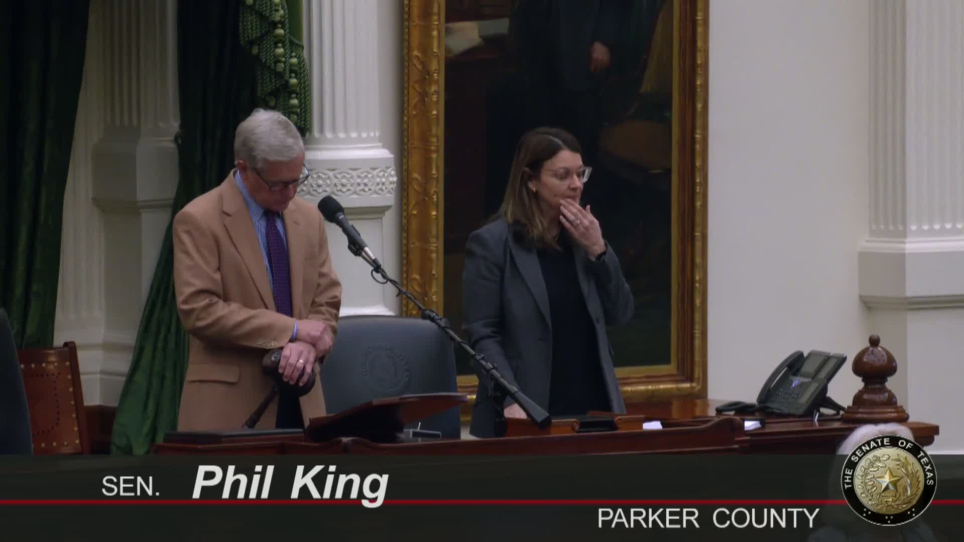 Senate refers House Bill 4 on congressional-district composition to special redistricting committee; adjourns until Aug. 21