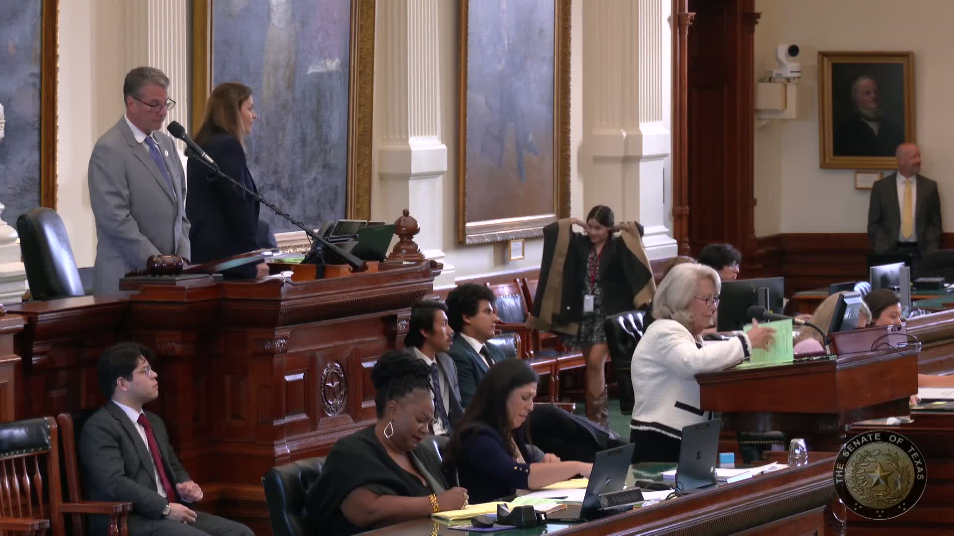 Senate concurs with House amendments to SB 8, increasing penalties for violations