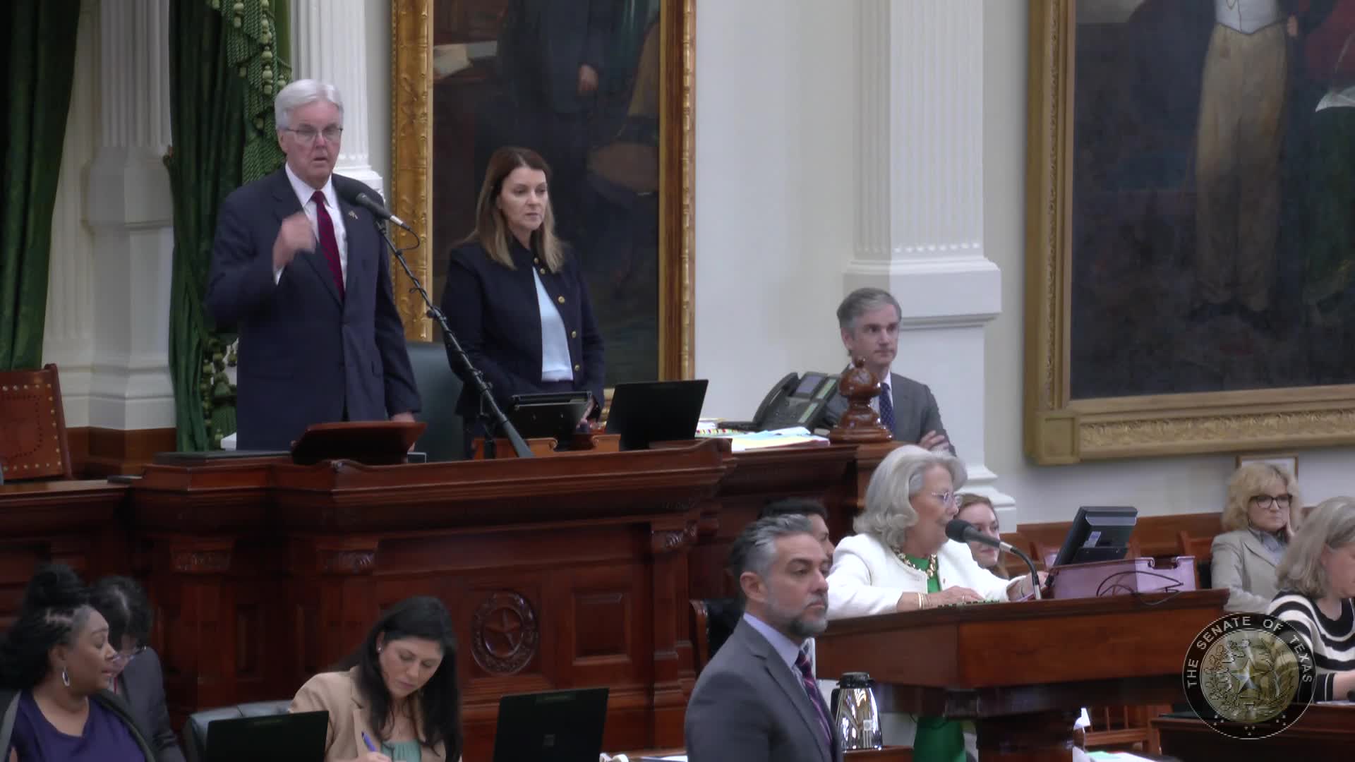 Texas Senate passes SB 5 to ban most consumable THC hemp products, preserves CBD/CBG and adds mail-delivery carve-out