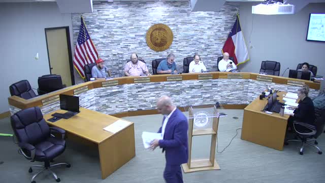 Commission approves administrative replat of Lot 14/Lot 14A in Lake Jackson Farm subdivision