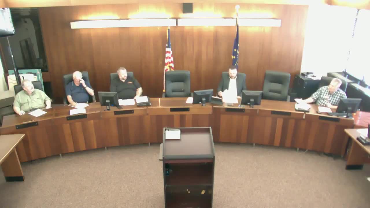 Zoo Executive Director Reports Attendance Boost and Approves Early Closures for Booth Zoo