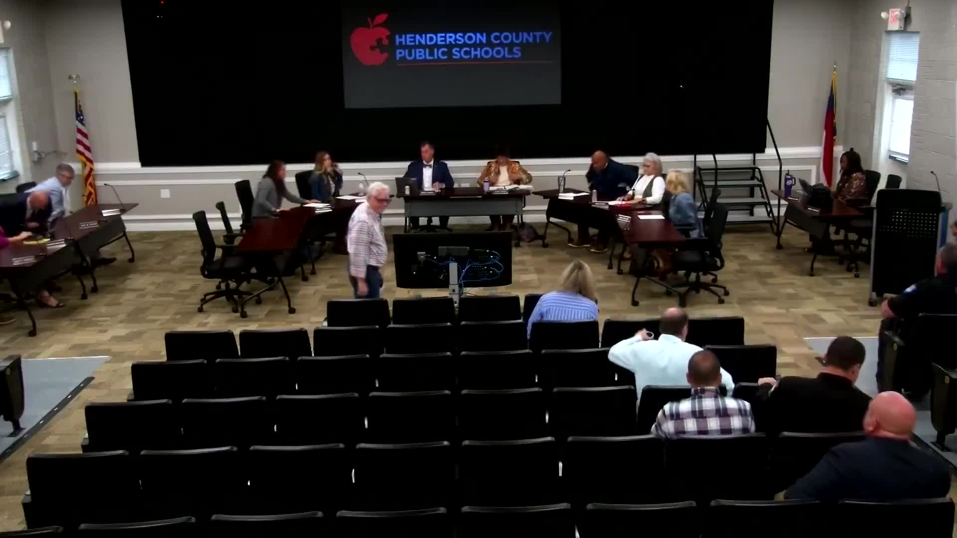 Henderson County School Board appoints law-enforcement captain Stephanie Cantwell to vacant seat