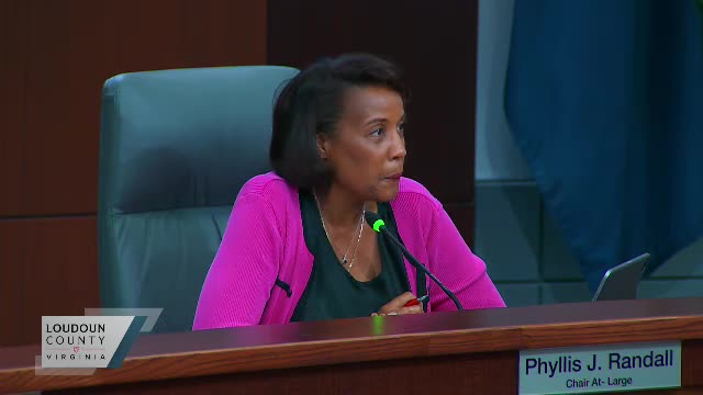 Volunteers from Lasagna Love describe meal-delivery service to Loudoun supervisors