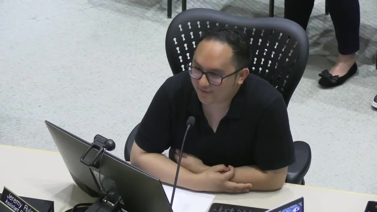 Belmont commission approves Lot 10 Malcolm Avenue home; applicant says camphor tree will remain