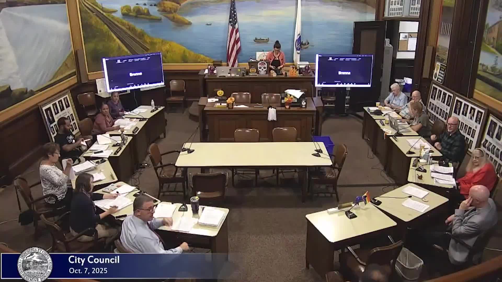 Mayor urges council to approve funds for finance reconciliation after state letters; council moves, then reconsiders, then approves contractor support