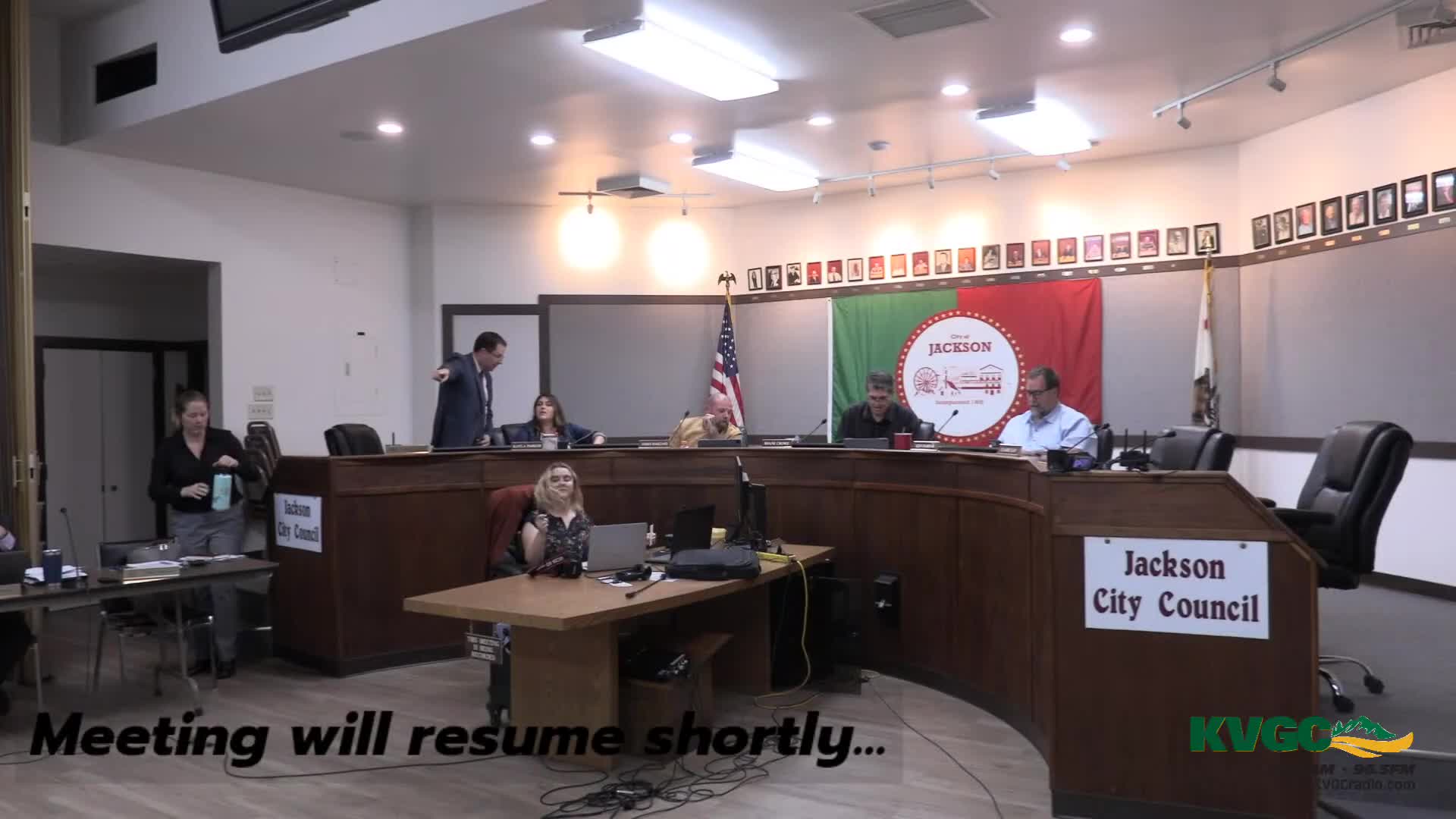 Board hears how proposed 7–9 / 10–12 reconfiguration would affect special education, athletics and facilities