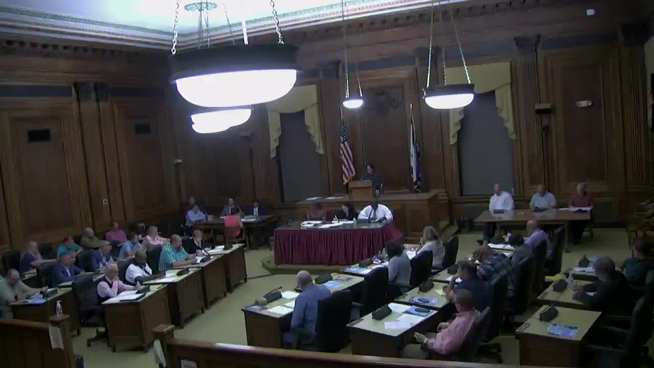 Council approves budget amendment to use $27,000 from unclaimed property to repave outdoor basketball courts