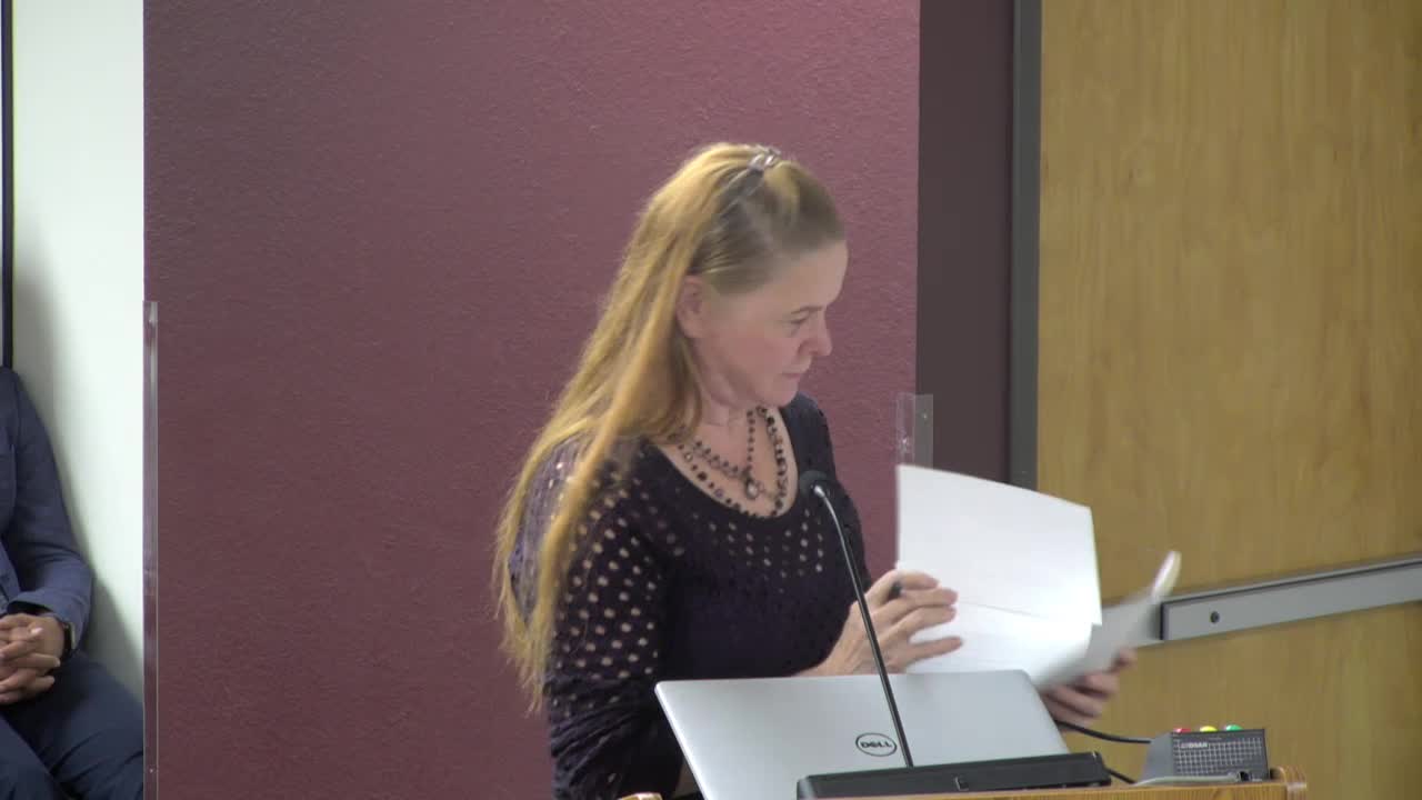 Residents debate $16 million pool bond and Malibu site at Payson council meeting