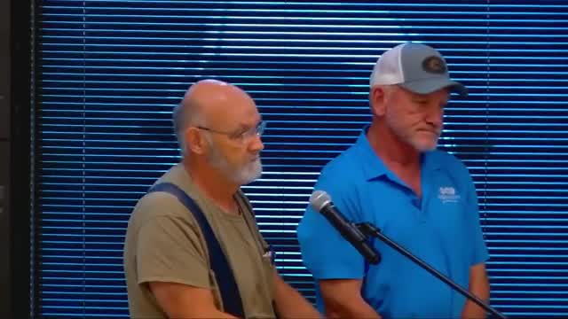 Dade County places Trenton‑Dade animal center intergovernmental agreement on consent agenda; county to fund shell, city to fund interior