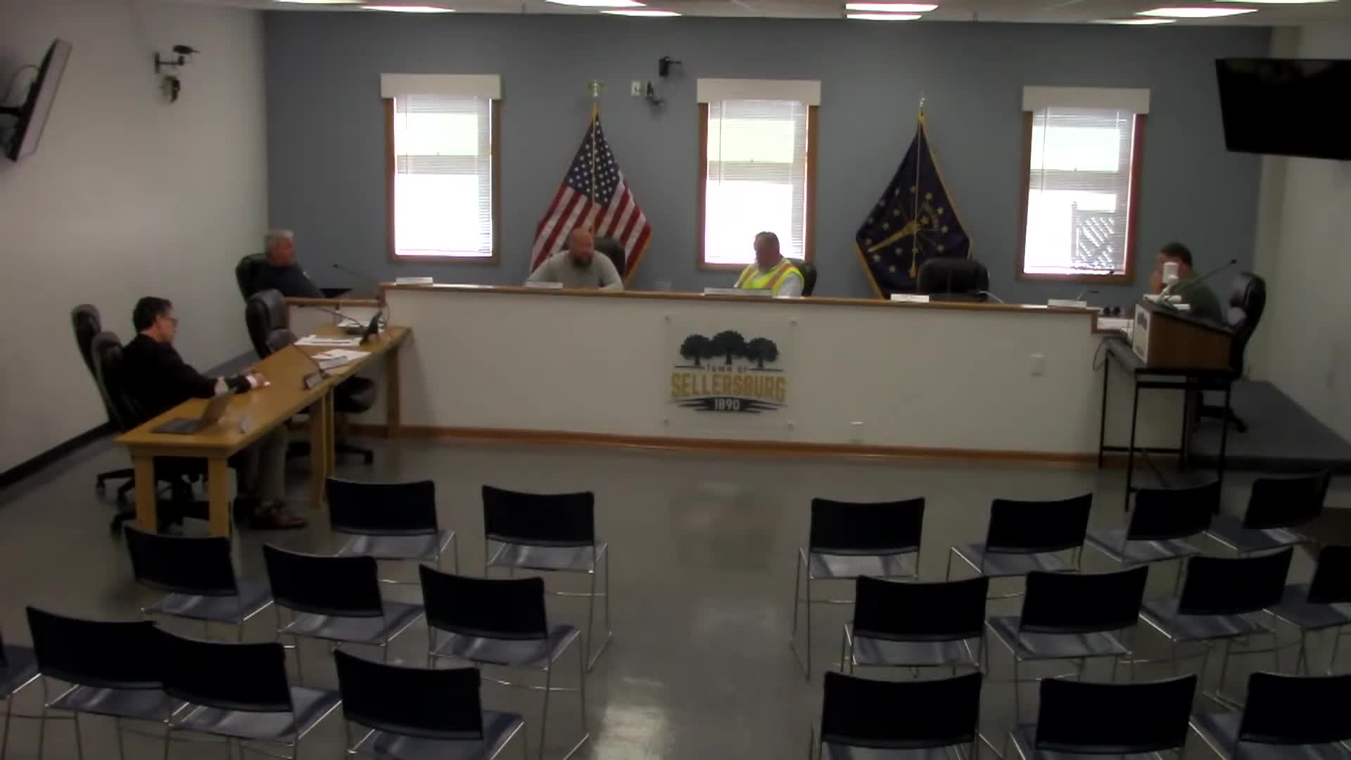Sellersburg panel votes to seek court injunction for unsafe property at 1602 Greenwood Road