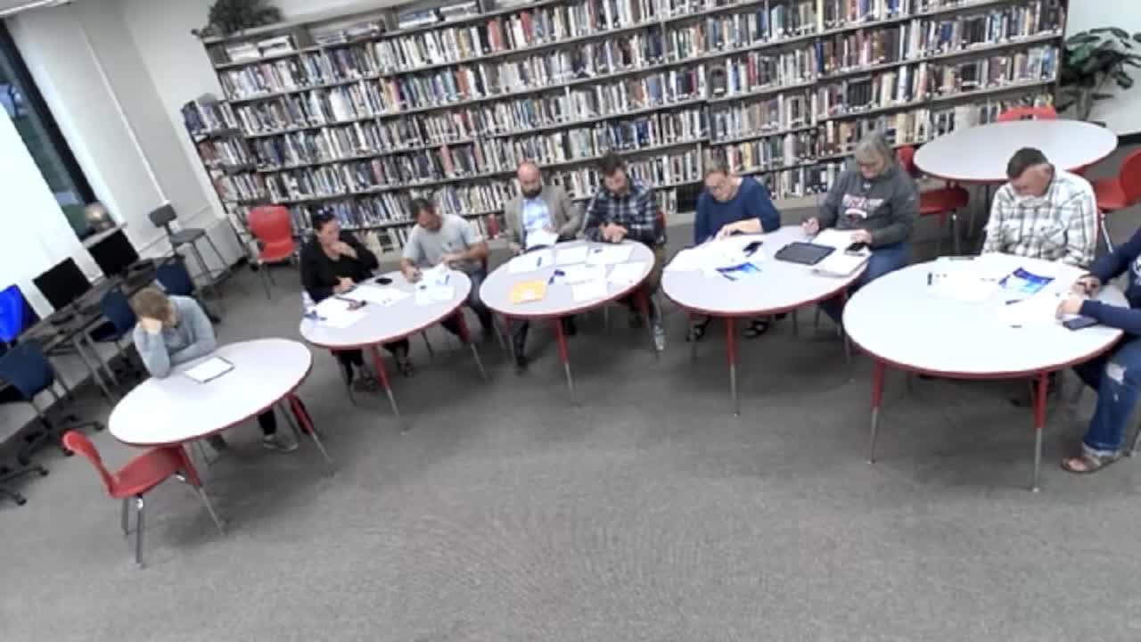 Policy committee resumes review; board discusses late-work deadlines and IEP/504 accommodations