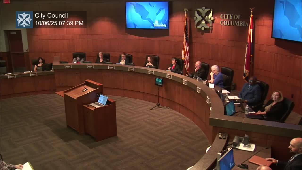 Columbia council approves design work for West Broadway sidewalk; residents push for narrower option