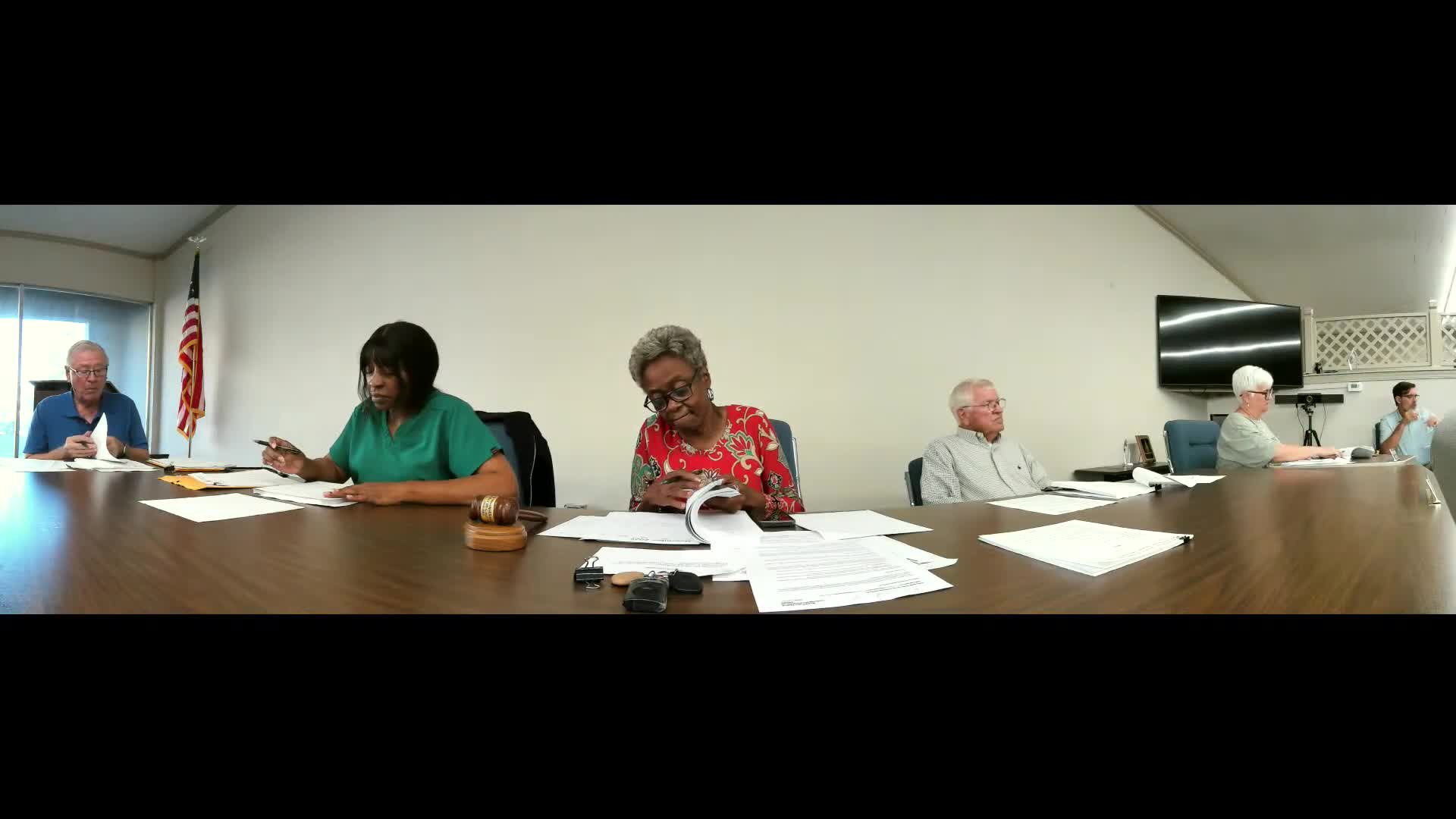 Louisville Municipal School District board rescinds COVID-era return-to-school policy JGAA