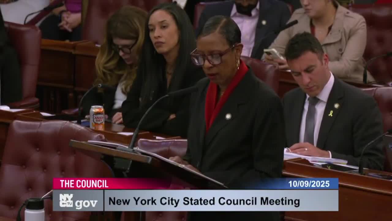 Council adopts pay‑data reporting and annual pay‑equity study for large employers
